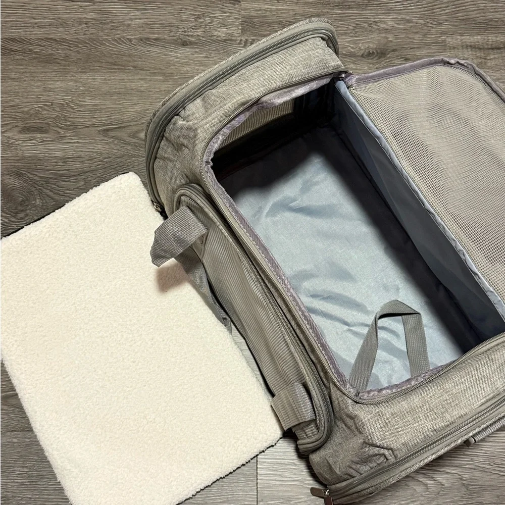 Pet Travel Bag ｜Pet Carrier | Cat | Carrying Case | Soft-sided Pet Carrier